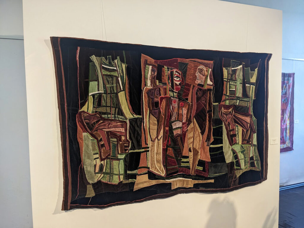 Wandteppich "Alles ist miteinander verbunden" von Carola Helbing-Erben,